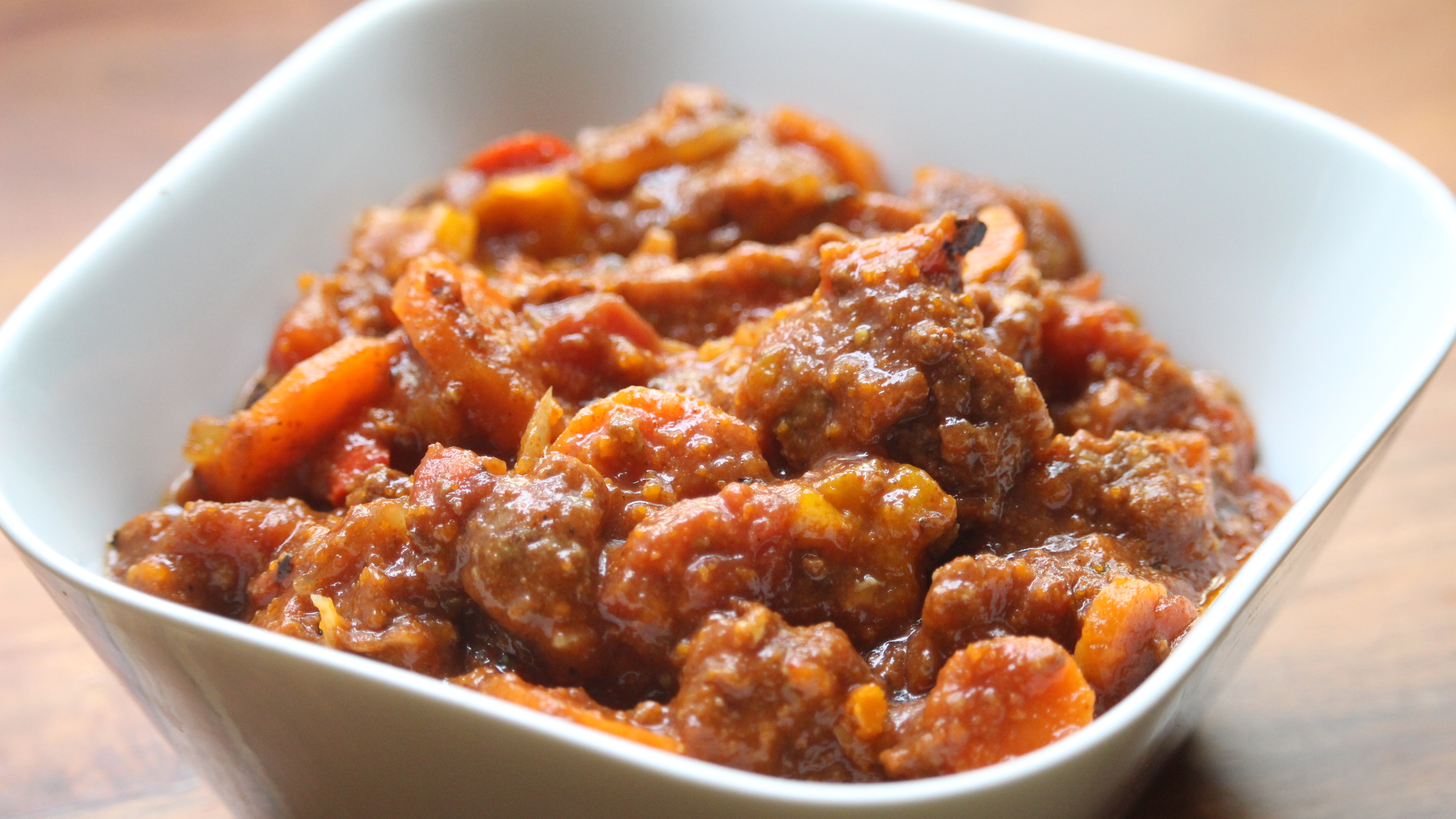 Chipotle Carrot Beef Chili